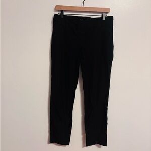 Hilary Radley black stretchy dress pants size 6, straight legs, with stretchin